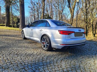 AUDI A4 B9 S LINE QUATTRO 2018 66000km - 11