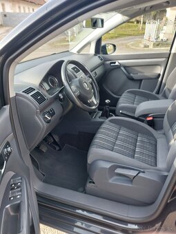 TOURAN CROSS  2.0TDI 103KW ...2012... SK ŠPZ - 11