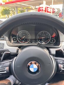 BMW F10 530xd 190kw M-Vybava 2014 Facelift Head UP - 11