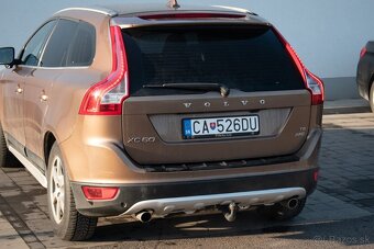 Volvo XC60 T6 Summum AWD - 11