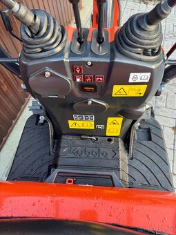 Minibagr Kubota K008-5 2023 malý nájezd - 11