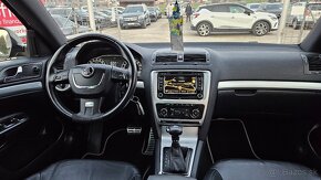 Škoda Octavia Combi 2.0 TDI CR DPF RS DSG - 11