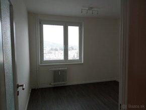 80 m2 ,3 IZBOVÝ BYT ,TRENČÍN ,KOMP.REKONŠTRUKCIA - 11