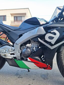 Aprilia rs4 125 - 11