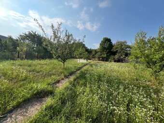 ŤAHANOVCE dom s veľkým pozemkom  1185 m2. Stavebný pozemok,  - 11