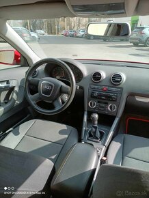 Audi A3 Sportback 1.6 Attraction - 11