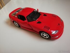 1:18 predam    DODGE  Viper - 11