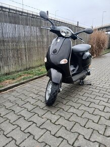 Piaggio Vespa ET4 125 - 11