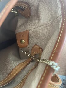 LOUIS VUITTON Petit Bucket Monogram Canvas - 11