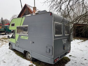 Autokaravan - Ford Transit , alkovňa - 11