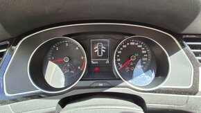 Volkswagen Passat Variant 2.0 TDI BMT Comfortline DSG - 11