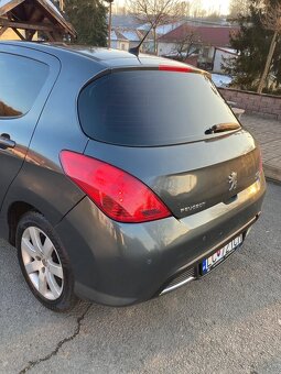 Peugeot 308 1.6HDI - 11