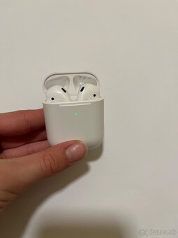 AirPods 1. Generácia - 11