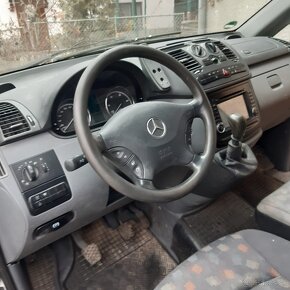 Mercedes Vito - 11