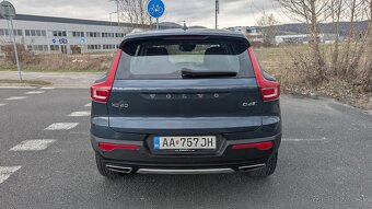 Volvo XC40 D4 A/T 4x4, LED (odpočet DPH) - 11