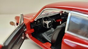 1:18 ALFA ROMEO GIULIA SPRINT GTA - 11