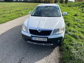 Škoda Octavia Combi 4x4 - 11