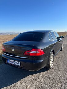 Škoda Superb 2.0 TDI DSG - 11