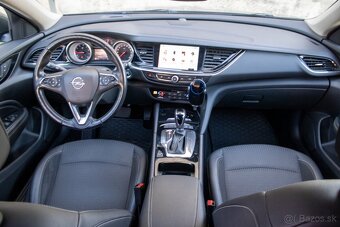 Opel Insignia ST 1.5 Turbo - 11