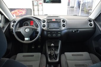 Volkswagen Tiguan 2,0 TDI,SPORT,4x4,tažné,servis, - 11