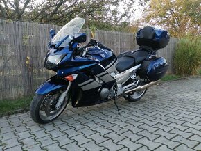 Yamaha FJR 1300 - 11