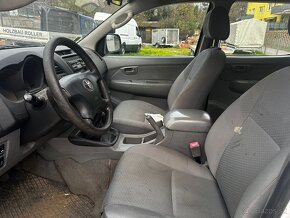 TOYOTA HILUX 2,5 DIESEL 4X4 ROK 2011 - 11