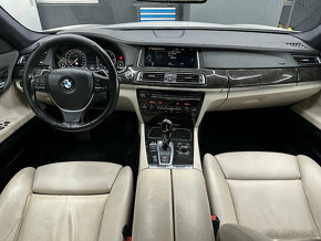 BMW Rad 7 730d xDrive - 11