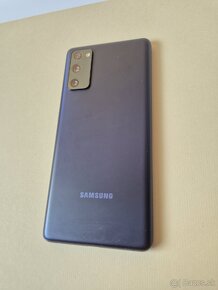 Samsung galaxy s20 fe - 11