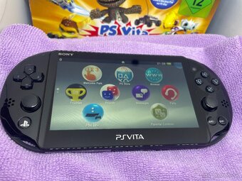 Sony PS VITA PCH-2016 - 11