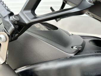 Honda CBR 1000 RR-R SP Carbon Edition 031/300 - 11