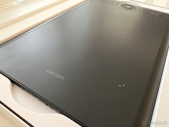 WACOM INTUOS PRO M - 11