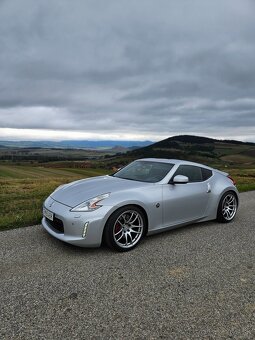 Nissan 370z  /3.7 V6 / 2014 /automat / - 11