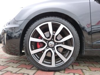 Volkswagen Golf 2.0 TFSI GTI - 11