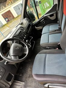 Renault Master 2,3 so strešným nosičom a rebríkom - 11