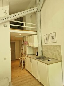 Predaj: Apartmán 48 m2, v centre Banskej Štiavnice - DIVNÁ P - 11