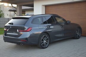 BMW Rad 3 Touring 318d A/T - 11