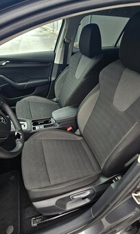 ŠKODA OCTAVIA 4 COMBI 2.0TDI 114tis km  150 KONI DSG 2022 - 11