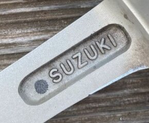 alu  kolesá   SUZUKI - 11