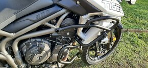 Triumph Tiger 800XRT - 11