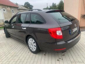 Predám Škoda Superb Combi II 1.6 TDI r.v2012 77kw GreenLine - 11