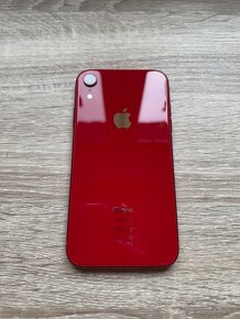 Predám iPhone XR 64GB Red - 11