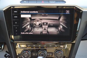 Volkswagen Passat Variant 2.0 TDI BMT Highline R-Line DSG - 11