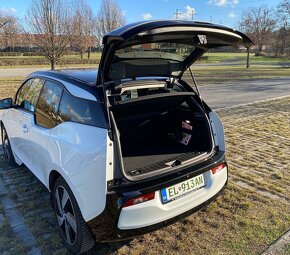 BMW i3 120Ah elektro 2021 s tepelným čerpadlom - 11