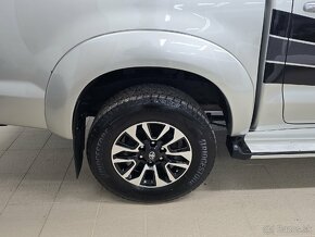 TOYOTA HILUX 3.0 MANUÁL - 11