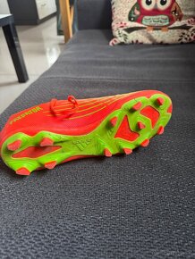 Predám kopačky adidas predator velkost 8UK/42 - 11