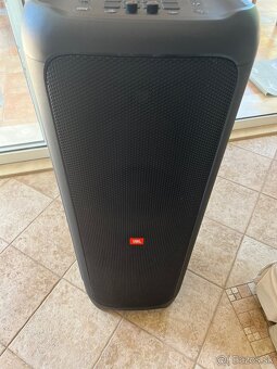 Jbl partybox - 11