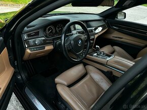 BMW 740 xDrive F01 - 11