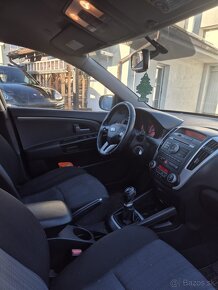 KIA Ceed 1,6 crdi - 11