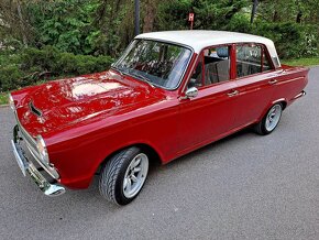 Predám FORD CORTINA - 11