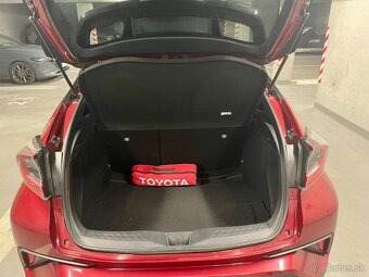 Toyota C-HR 1.8 Hybrid Selection E-CVT - 11